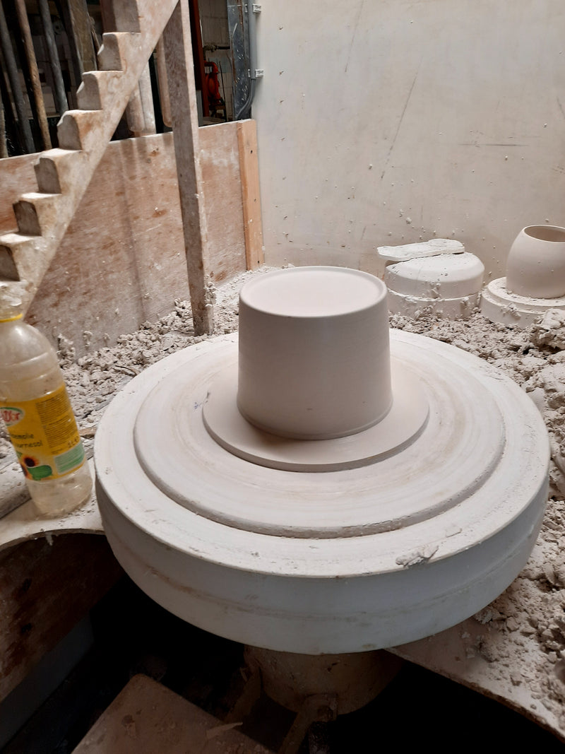 How to make a simple plastermould for slipcasting ceramic by plastercasting