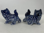 2 standing delftblue striped cats