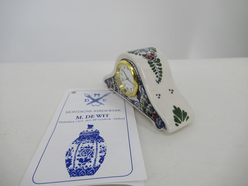 Miniature delft pendulum