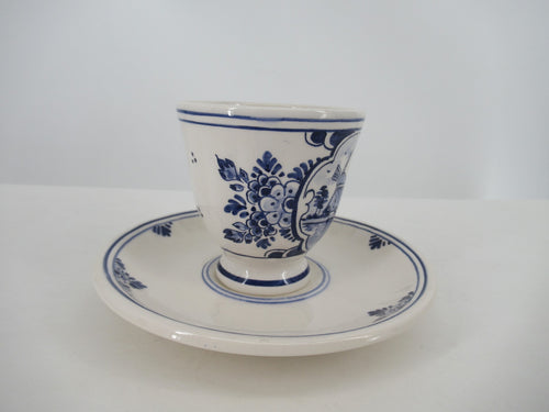 Delftsblauwe kop en schotel met molenmotief