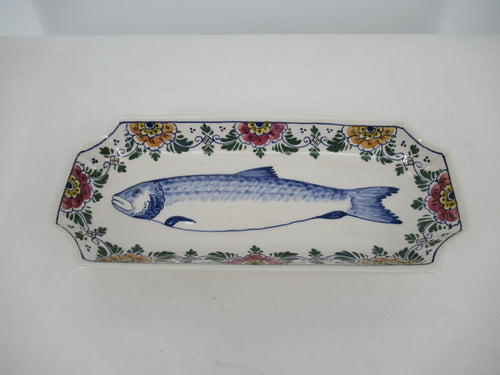 Delft blue fish plate 27cms