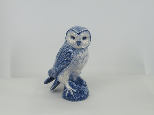 Large delftblue ceramic owl.