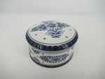 Pillbox delftblue in a floral handpainted pattern
